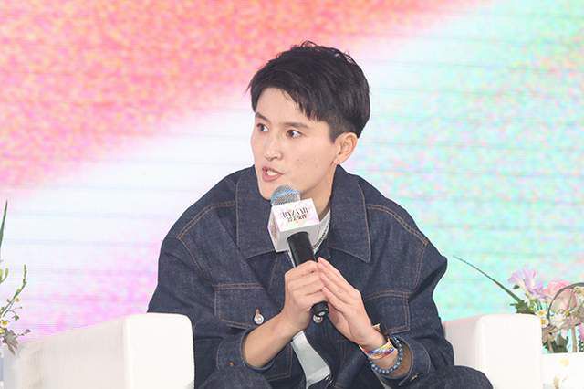 伊人影院蕉久